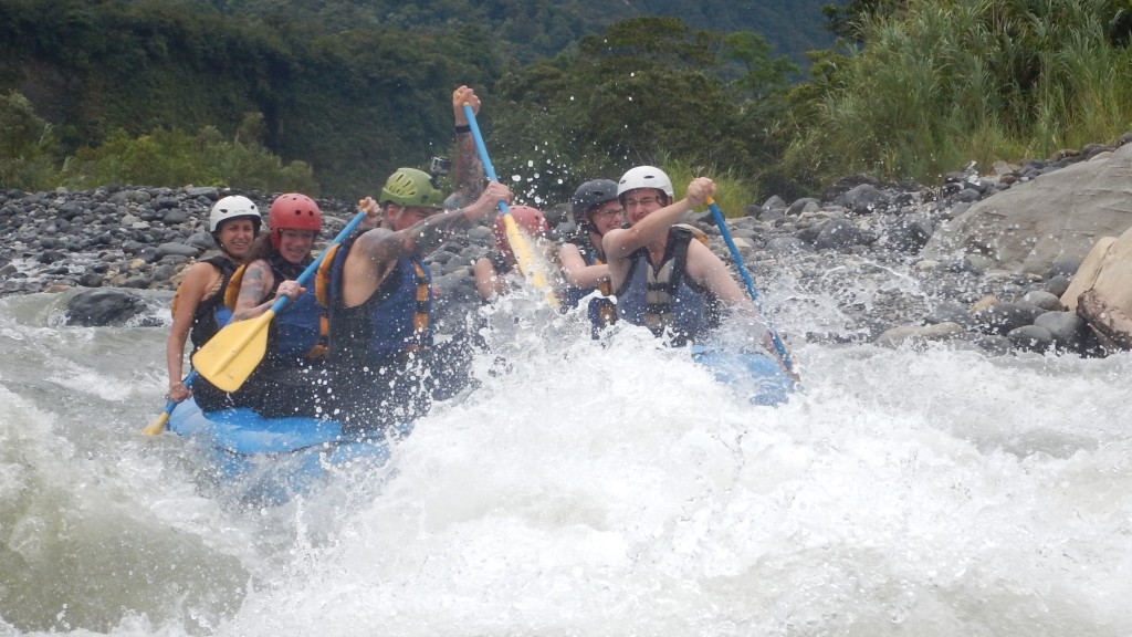 White water rafting in Baños