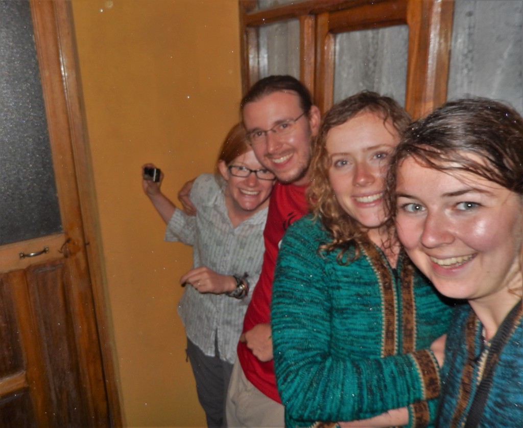 Sheltering from the storm, Sucre