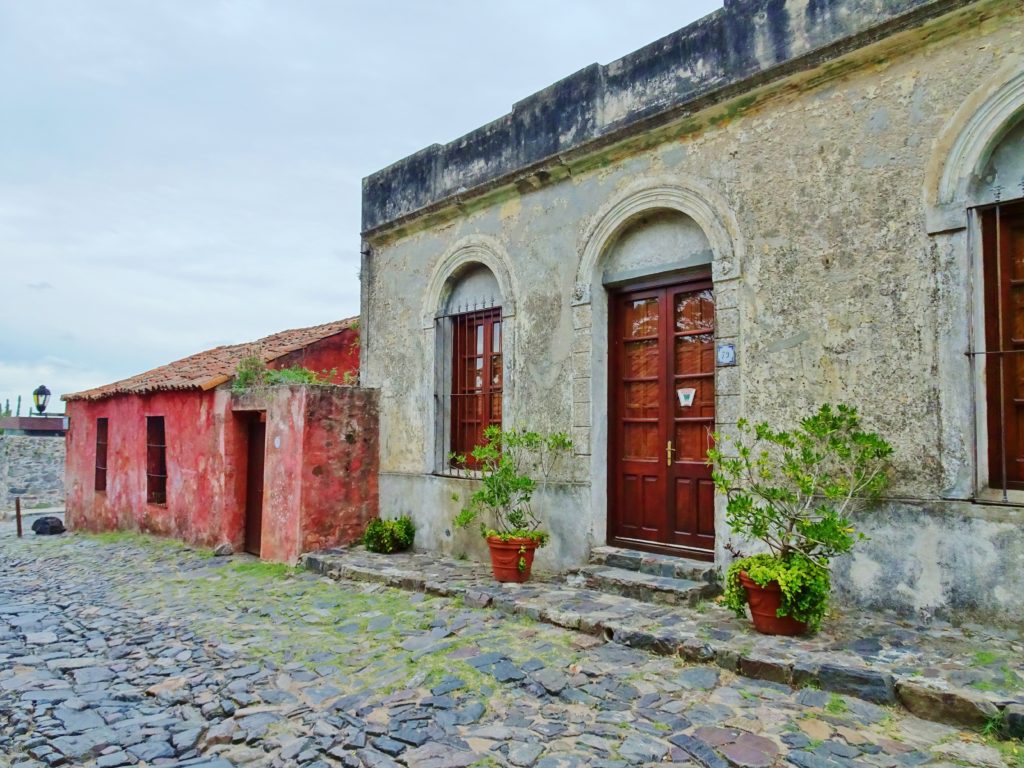 Buildings on the seafront in Colonia